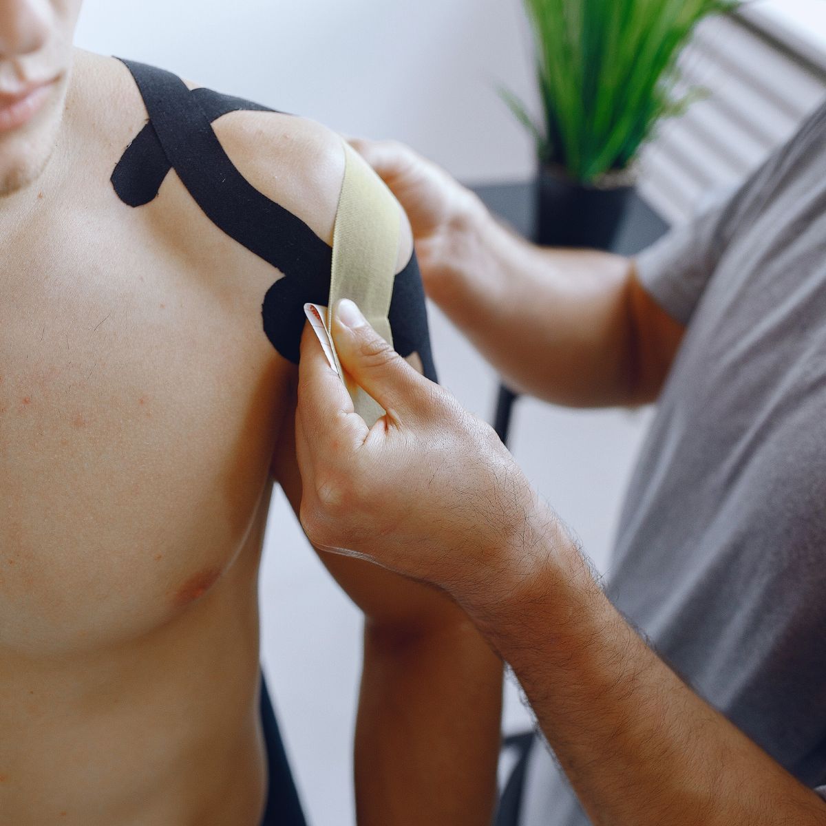 xr:d:DAFb2cUTF-U:45,j:45395423649,t:23041808